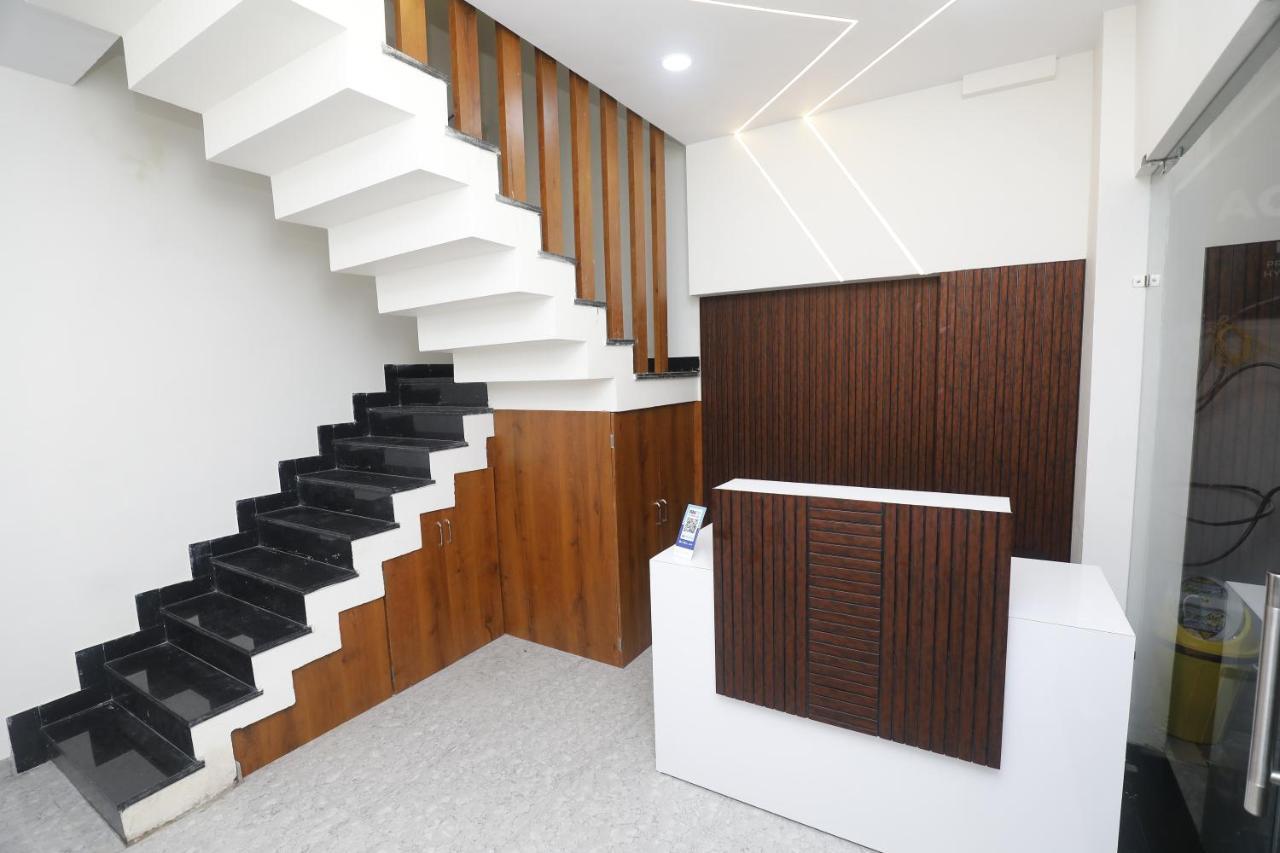 Hotel Garima Ujjain Ngoại thất bức ảnh